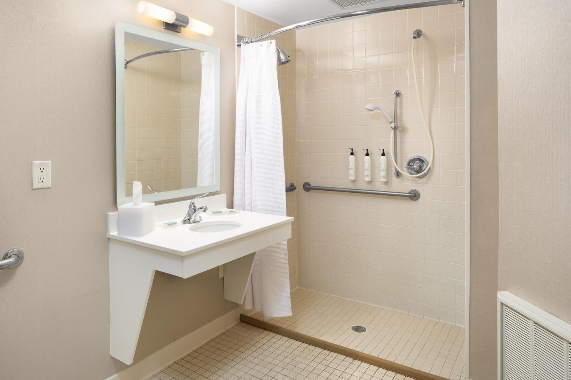 Springhill Suites Milford Exteriör bild