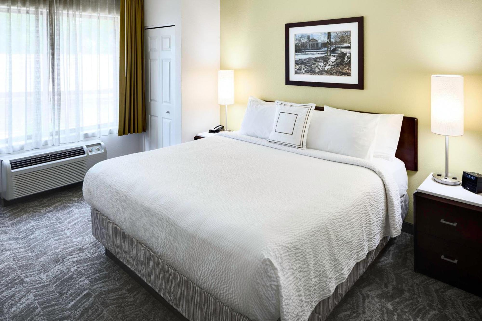 Springhill Suites Milford Exteriör bild