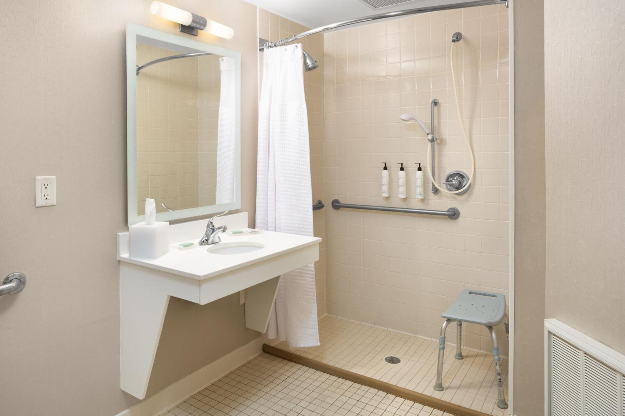 Springhill Suites Milford Exteriör bild