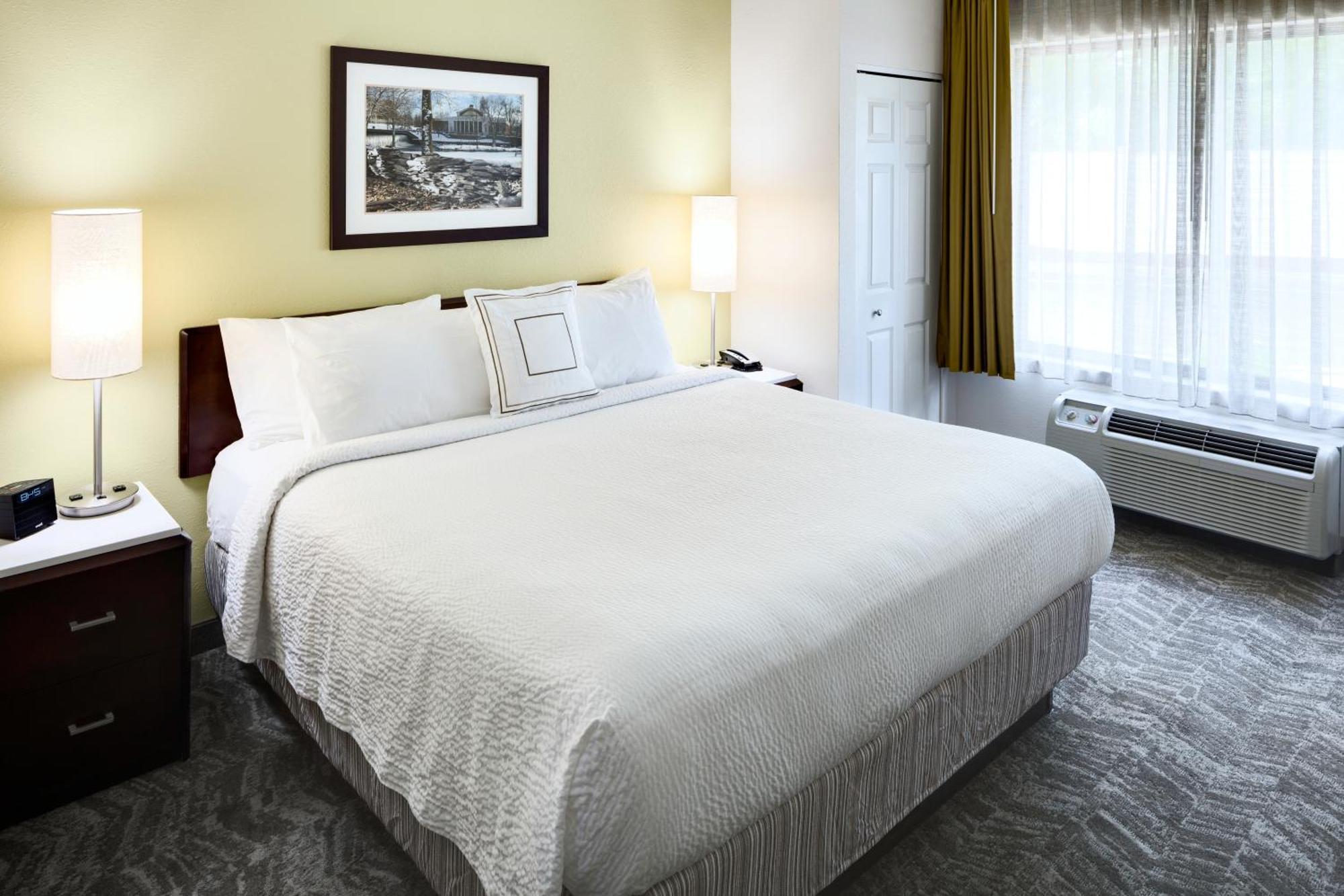 Springhill Suites Milford Exteriör bild